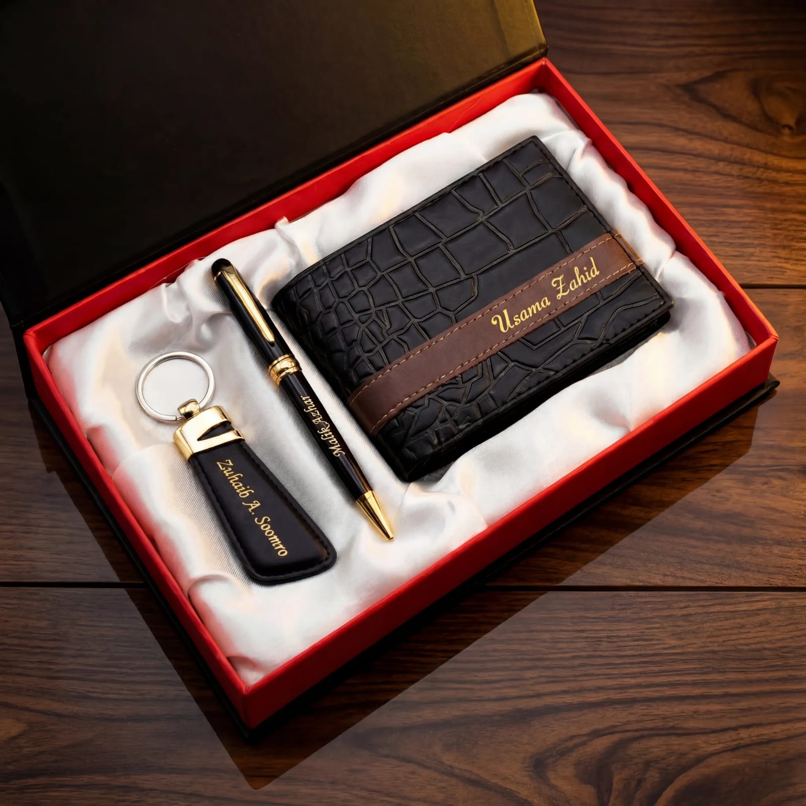 “Luxury Custom Name Gift Set for Men – Wallet, Pen & Keyring”
