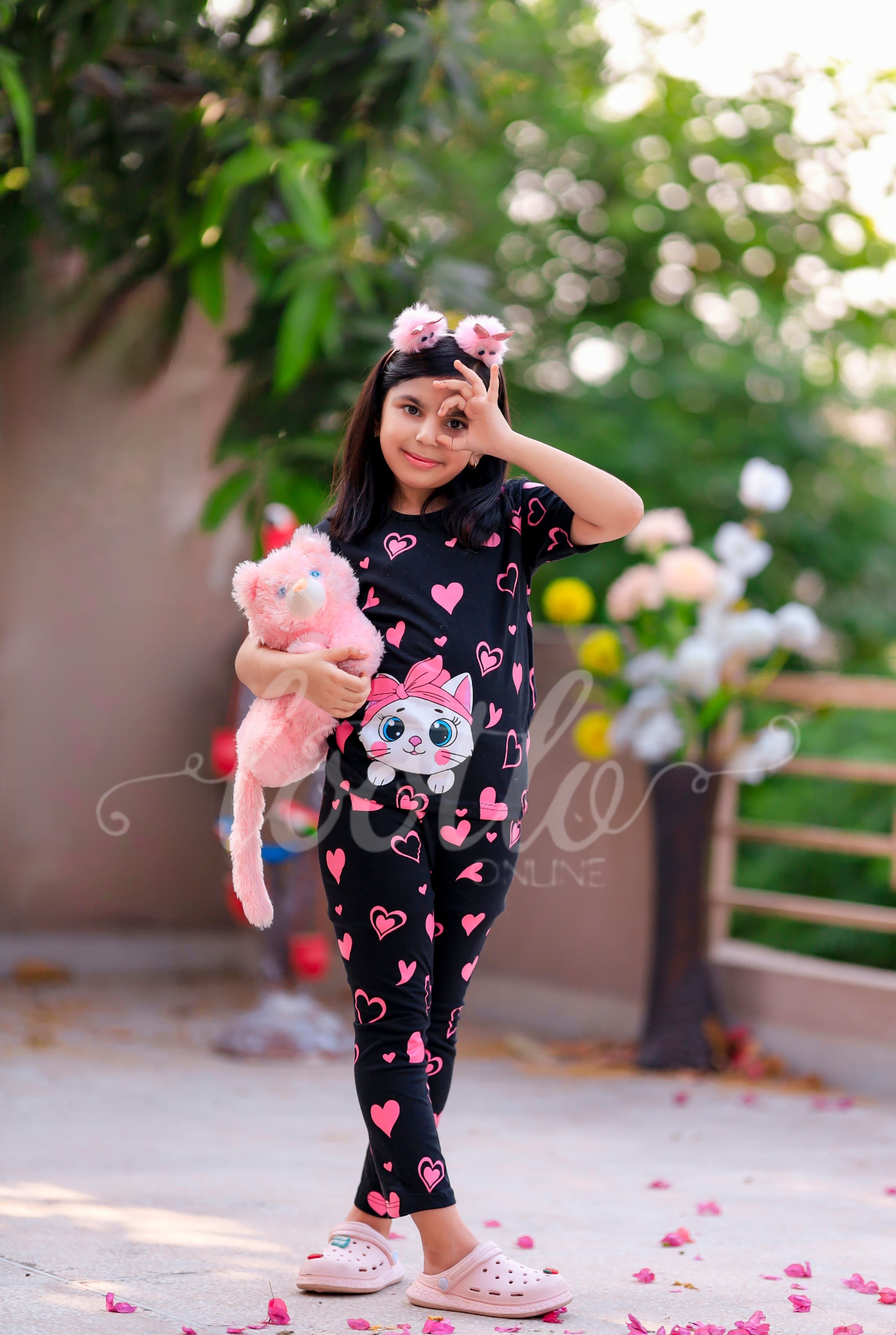 Black White Kitty With Pink Hearts Printed Kids Suit
