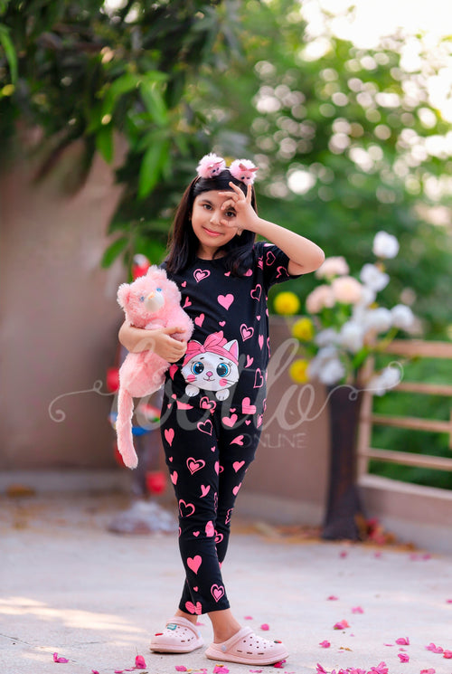 Black White Kitty With Pink Hearts Printed Kids Suit